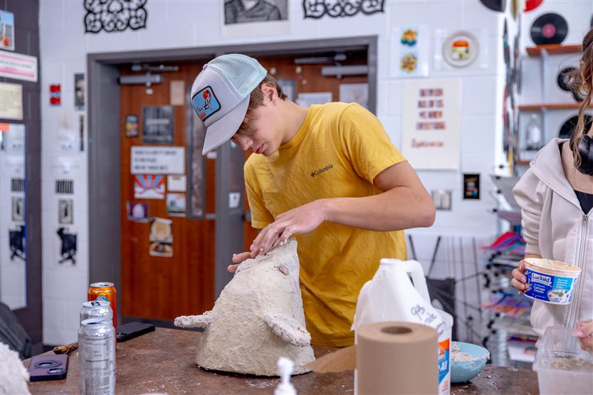 Students do papier-mache art